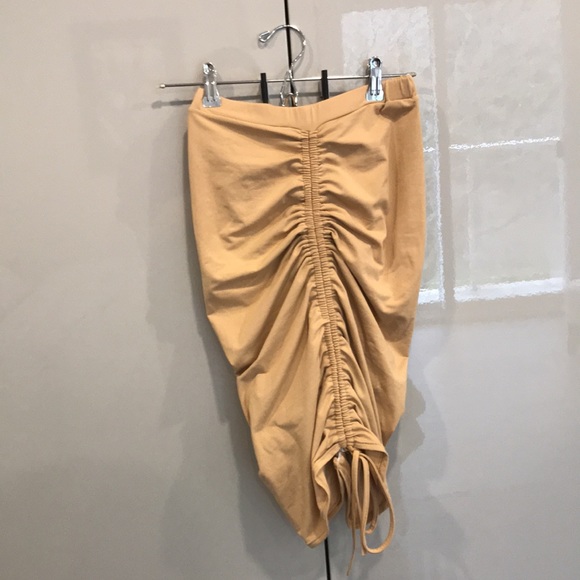 Ruched midi skirt - Picture 3 of 5